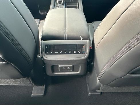 New 2026 Nissan Pathfinder SL AWD/4WD image 30