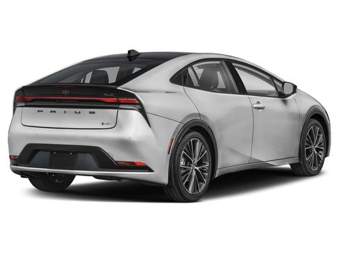 New 2026 Toyota Prius XLE FWD image 23