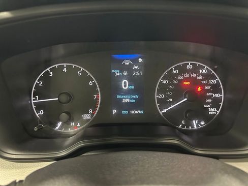 Used 2025 Toyota Corolla LE image 23