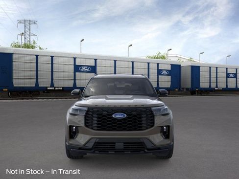 New 2026 Ford Explorer ST-Line AWD/4WD image 6