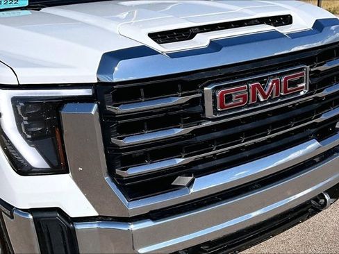 Used 2024 GMC Sierra 3500 SLT w/ SLT Convenience Package AWD/4WD image 30