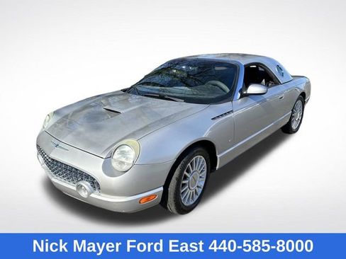 Used 2004 Ford Thunderbird RWD image 3