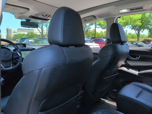 Certified 2022 Subaru Ascent Touring AWD/4WD image 18