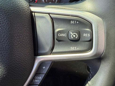 Used 2021 RAM 1500 Big Horn RWD image 18