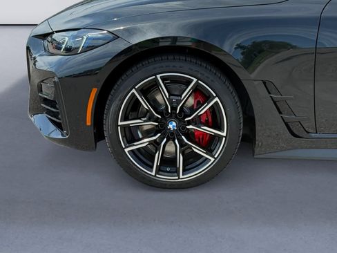 New 2026 BMW 430i xDrive w/ M Sport Package AWD/4WD image 9