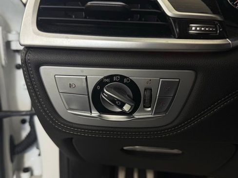 Used 2018 BMW 740i 740i image 36