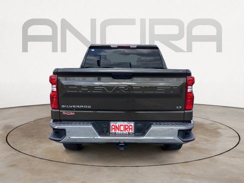 Used 2023 Chevrolet Silverado 1500 LT RWD image 13