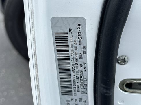 Used 2019 RAM 1500 Tradesman w/ Chrome Appearance Group image 26