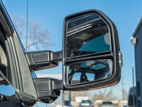 Used 2019 Ford F250 Lariat w/ Lariat Ultimate Package image 13