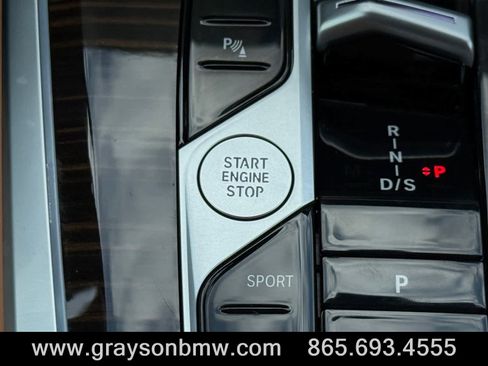 Used 2026 BMW X5 xDrive40i w/ M Sport Package AWD/4WD image 28