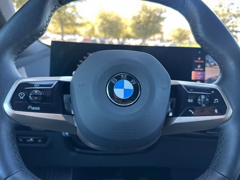 Used 2026 BMW iX xDrive45 w/ Premium Package image 31