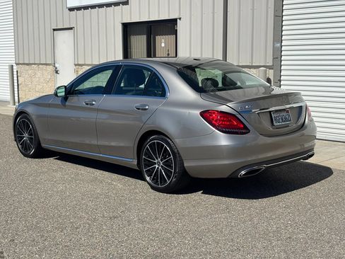 Used 2019 Mercedes-Benz C 300 Sedan image 5