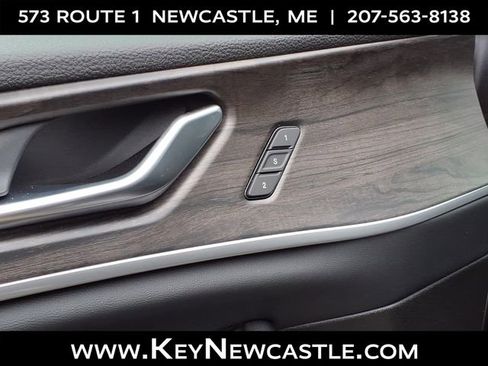 New 2026 Jeep Grand Cherokee L Limited AWD/4WD image 7