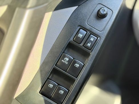 Used 2015 Subaru Forester 2.5i Premium w/ Popular Package #2 image 23