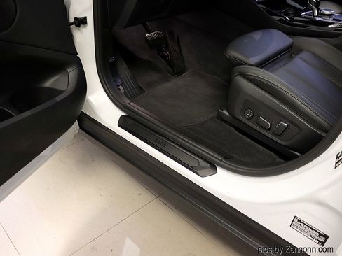 Certified 2024 BMW X3 xDrive30i w/ Premium Package w/ZPA image 27