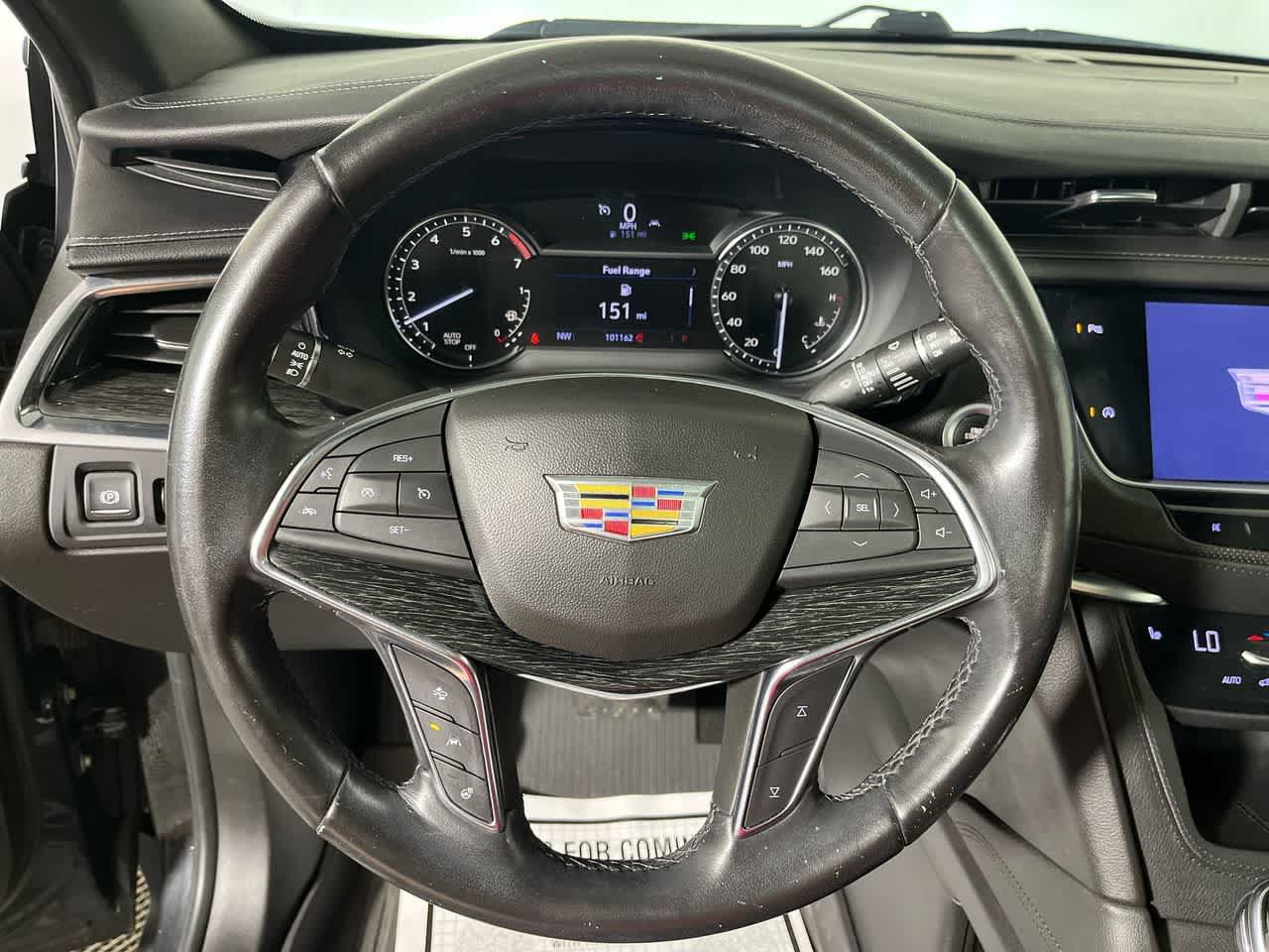 Used 2020 Cadillac XT5 Premium Luxury FWD image 16