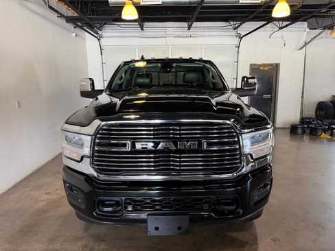 Used 2023 RAM 3500 Laramie AWD/4WD image 4