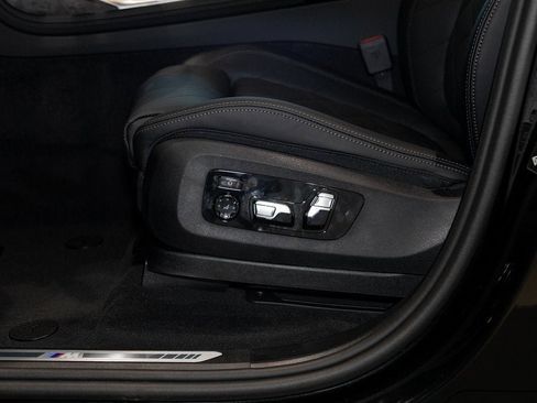 New 2026 BMW X7 xDrive40i w/ M Sport Package image 15