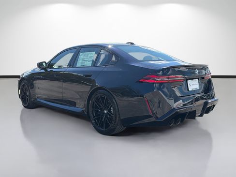New 2027 BMW M5 w/ Carbon Package AWD/4WD image 5