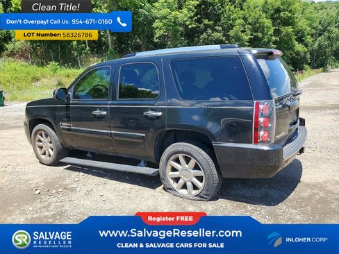 Used 2008 GMC Yukon Denali AWD/4WD image 3