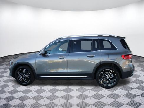 New 2026 Mercedes-Benz GLB 250 4MATIC image 2