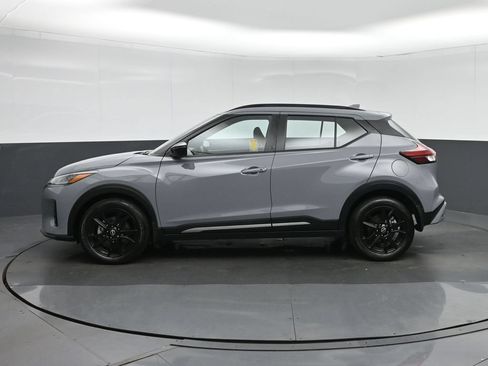Used 2023 Nissan Kicks SR FWD image 4