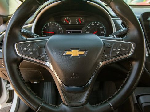 Used 2024 Chevrolet Malibu RS FWD image 18