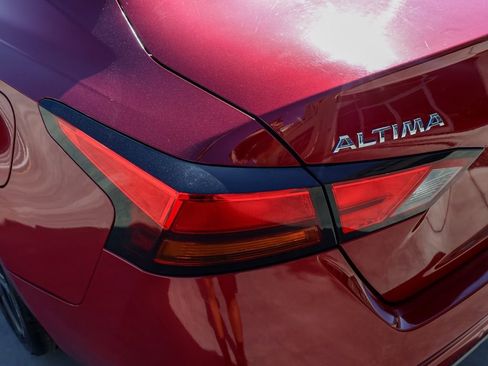 Used 2022 Nissan Altima 2.5 SR image 7