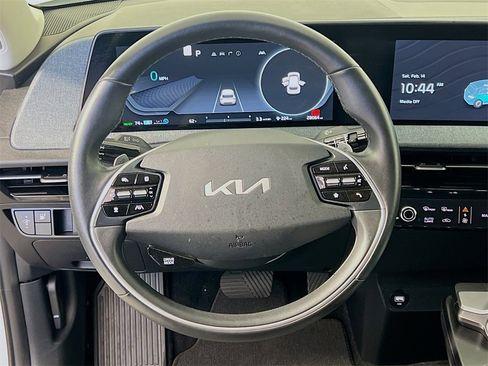 Certified 2024 Kia EV6 Light image 12