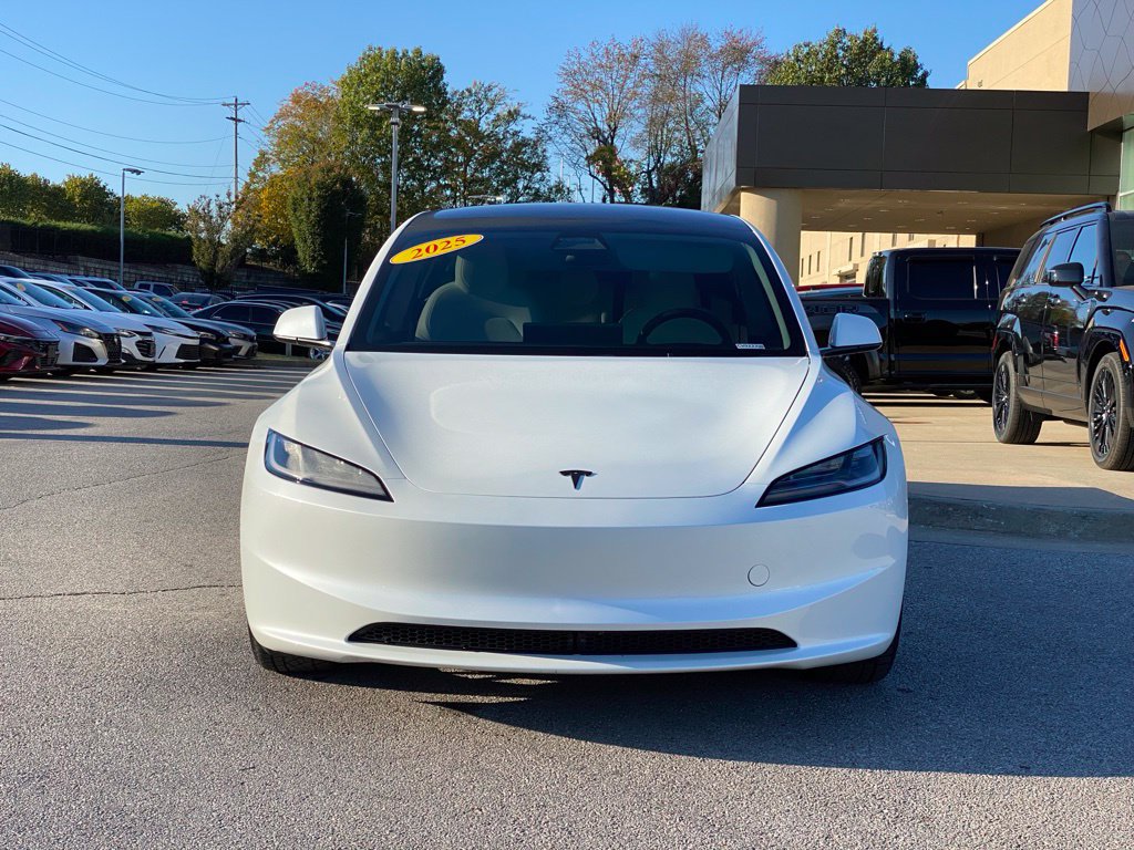Used 2025 Tesla Model 3 Long Range RWD image 2