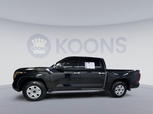 Used 2022 Toyota Tundra SR image 8