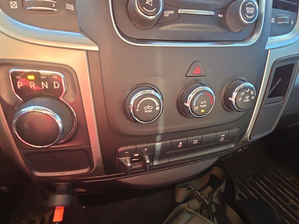 Used 2019 RAM 1500 Warlock RWD image 14