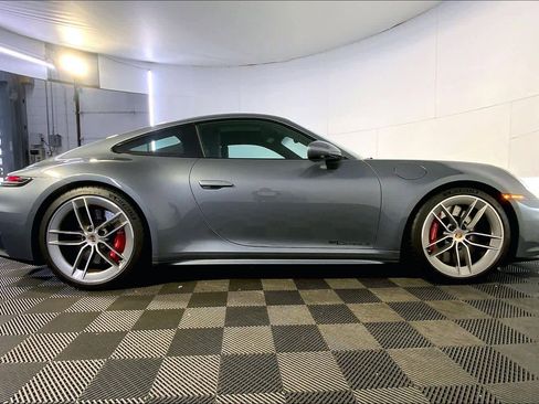 Used 2025 Porsche 911 Carrera S image 8