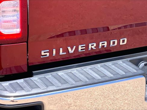 Used 2017 Chevrolet Silverado 1500 LTZ w/ Texas Edition AWD/4WD image 9