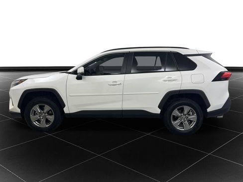 Used 2023 Toyota RAV4 XLE image 2