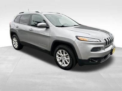 Used 2016 Jeep Cherokee Latitude w/ Comfort/Convenience Group