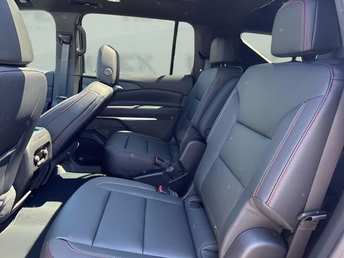 New 2026 Chevrolet Traverse Z71 AWD/4WD image 13