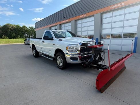 Used 2022 RAM 3500 Tradesman AWD/4WD image 17