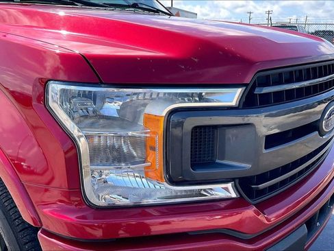 Used 2020 Ford F150 XLT w/ Equipment Group 302A Luxury AWD/4WD image 33