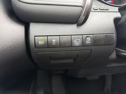 Used 2022 Toyota Camry XSE FWD image 35