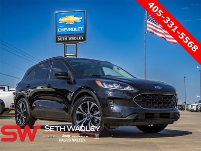 Used 2021 Ford Escape SE w/ SE Sport Appearance Package