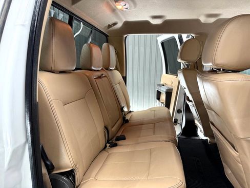 Used 2015 Ford F350 Lariat w/ Chrome Package image 33