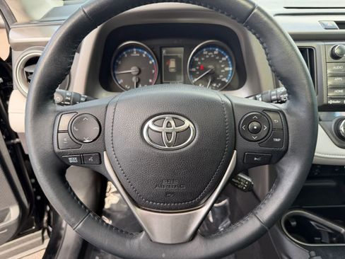 Used 2018 Toyota RAV4 Adventure w/ Cold Weather Package AWD/4WD image 15