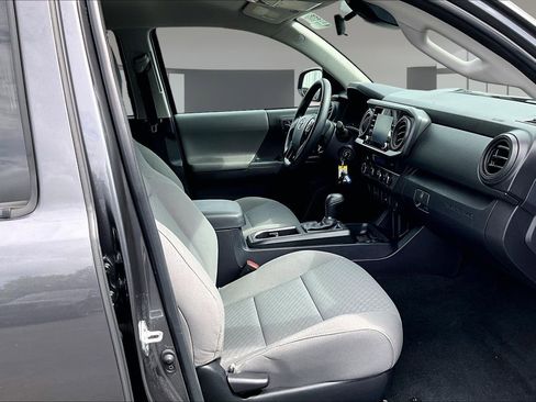 Used 2023 Toyota Tacoma SR AWD/4WD image 30