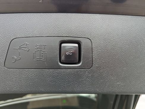 Used 2020 Lincoln Corsair AWD w/ Premium Package image 47