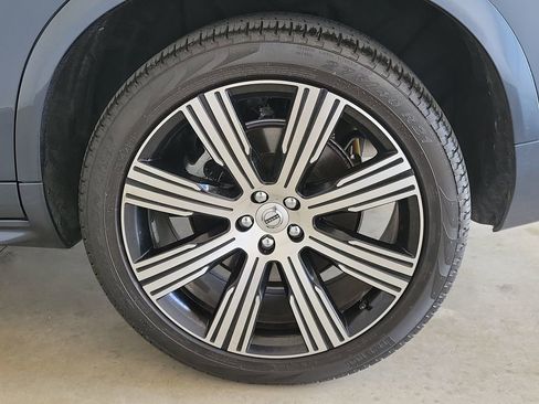 Used 2023 Volvo XC90 B6 Ultimate AWD/4WD image 12