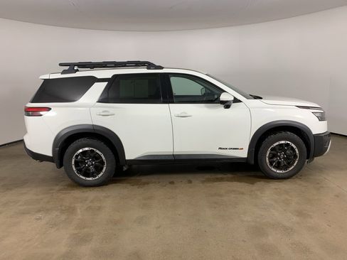Used 2023 Nissan Pathfinder Rock Creek image 7