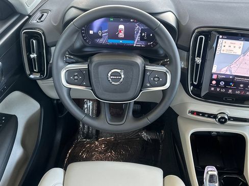 New 2026 Volvo XC40 B5 Plus w/ Protection Package Premier AWD/4WD image 14
