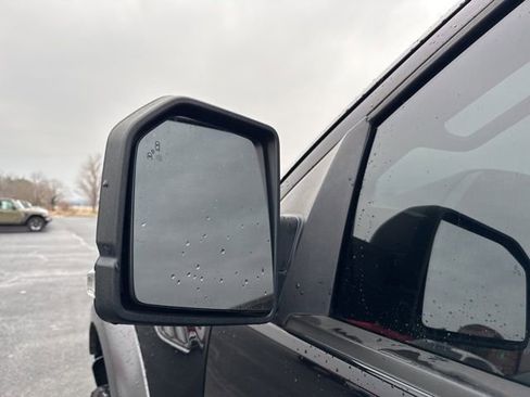 Used 2019 Ford F150 Raptor w/ Equipment Group 801A Mid image 22