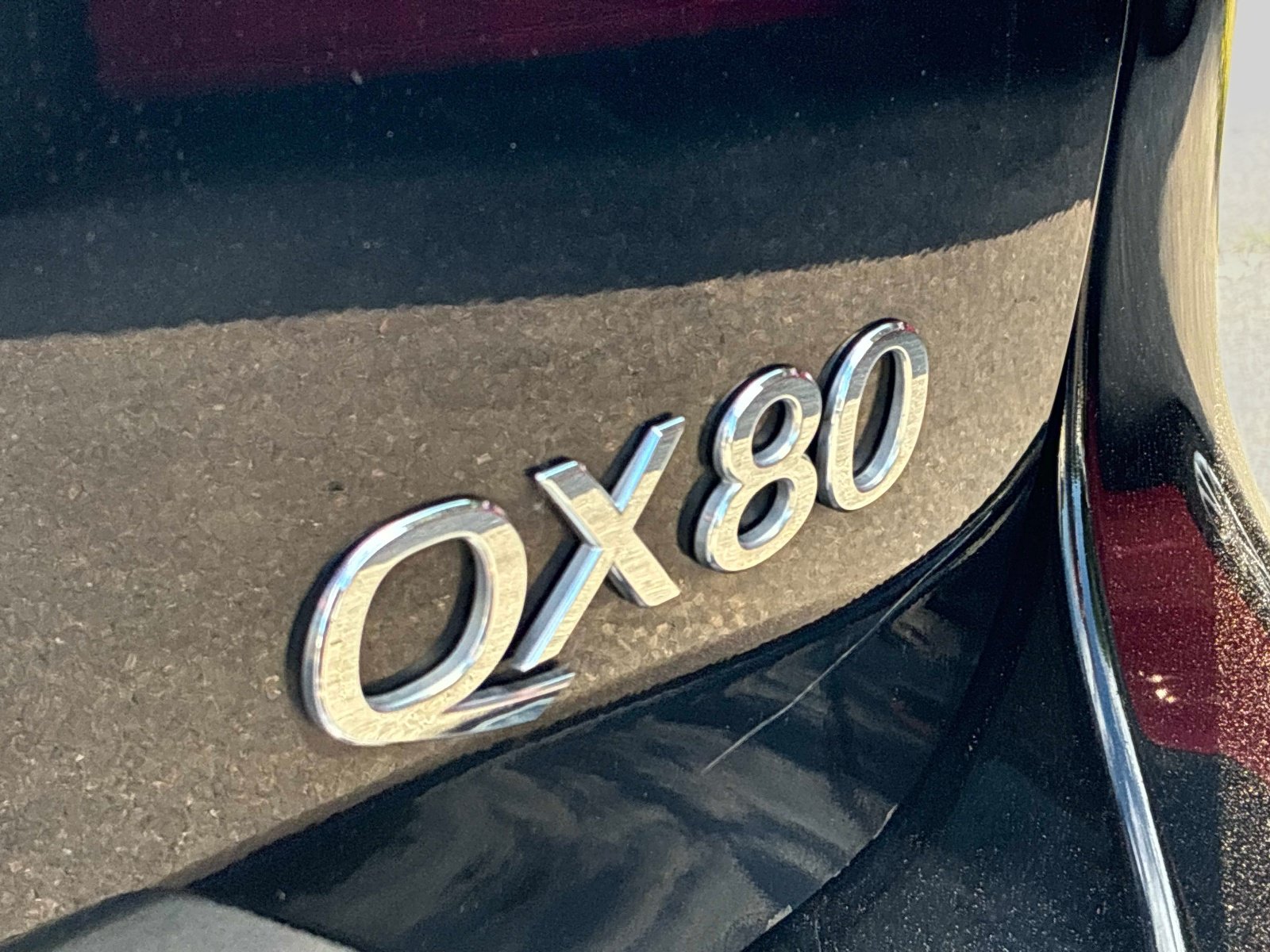 Used 2014 INFINITI QX80 4WD w/ Theater Package image 11